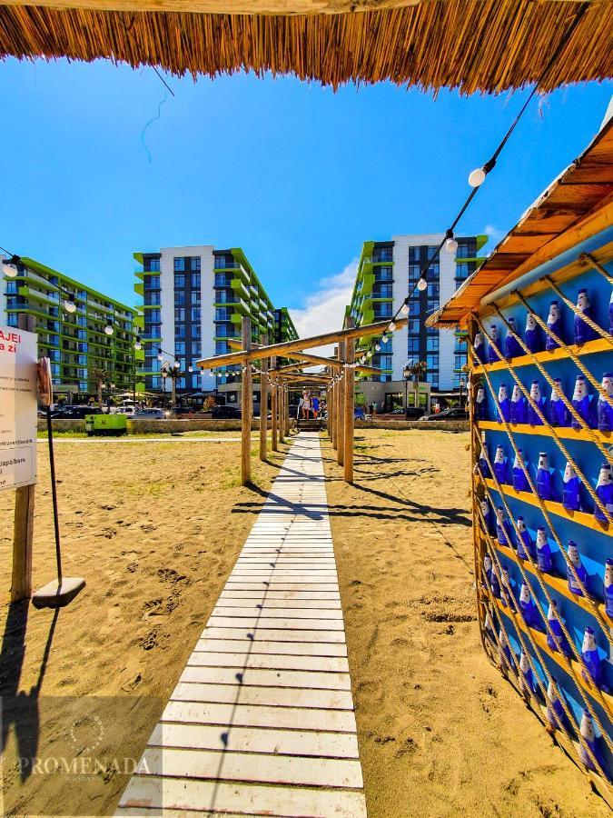 Blue Lagoon Aparthotel Pool & Spa Mamaia Nord ナボダリ エクステリア 写真